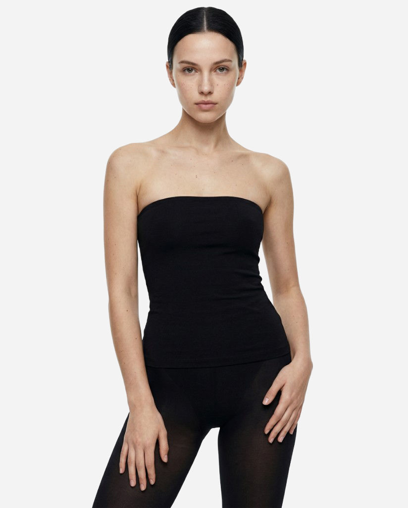 Fiona — White female AI fashion model preset