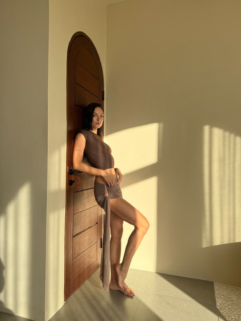 Sunlit Resort Wear: Earthy Tones Crop Top & Ruched Skirt Editorial Photoshoot References