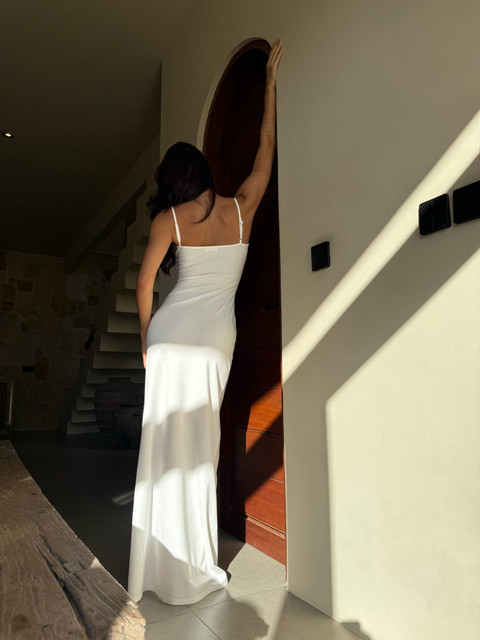 Sun-Drenched White Slip Dress Resort Lookbook: Architectural Elegance Visual Reference Pack