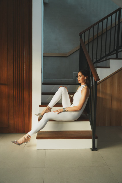 Chic White Jumpsuit & Statement Jewelry Lookbook: Modern Elegance