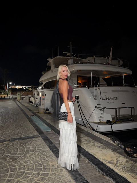 Luxury Yacht Evening Glamour Editorial Photoshoot Pack: Burgundy & White Resort Wear