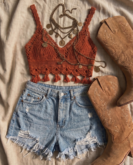 Boho Western Summer Outfit Ideas: Crochet Top & Distressed Denim Lookbook