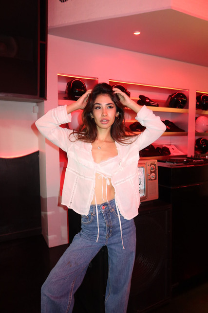Dynamic Nightlife Fashion Photoshoot Pack: Edgy White Lace & Denim Urban Looks
