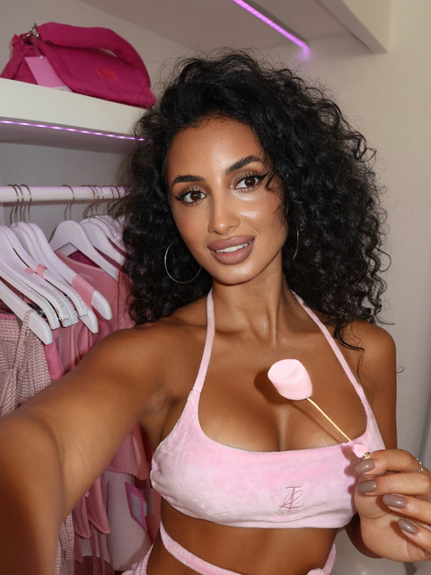 Playful Pink Velour & Pastel Resort Wear: A Fashion Photoshoot Pack