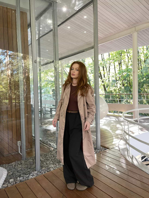 Chic Transitional Trench Coat Elegance: Modern Architectural Lookbook-Style Set