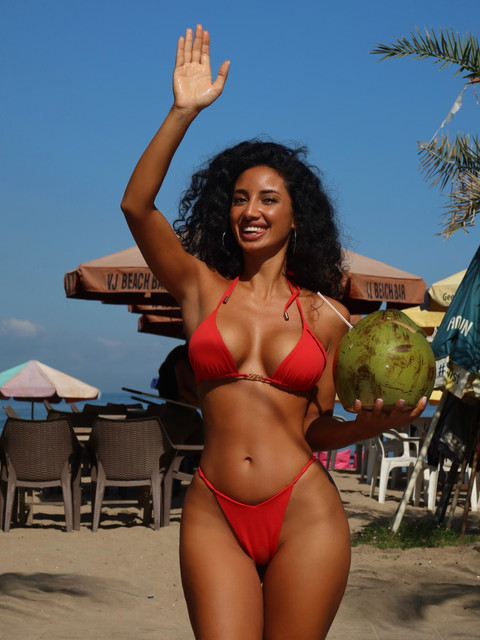 Vibrant Red Bikini Tropical Beach Photoshoot Pack: Sunny Resort Styling & Vacation Vibes