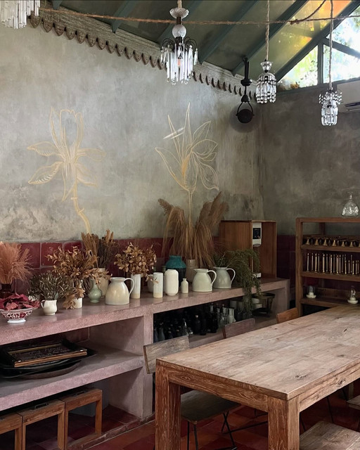 Bohemian Cafe Interior Styling Reference Set: Rustic Charm & Natural Light Ambiance