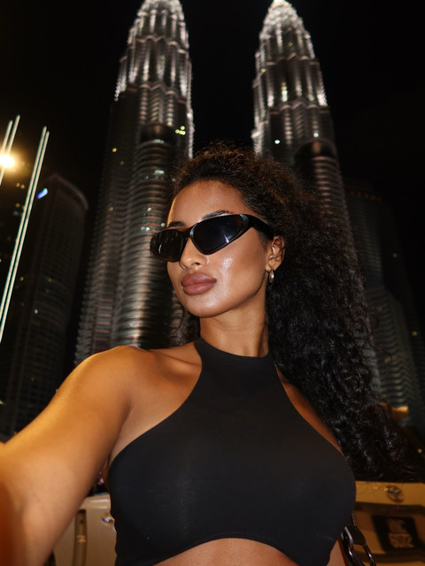 Night City Glamour & Korean BBQ Dining: Editorial Photoshoot Pack